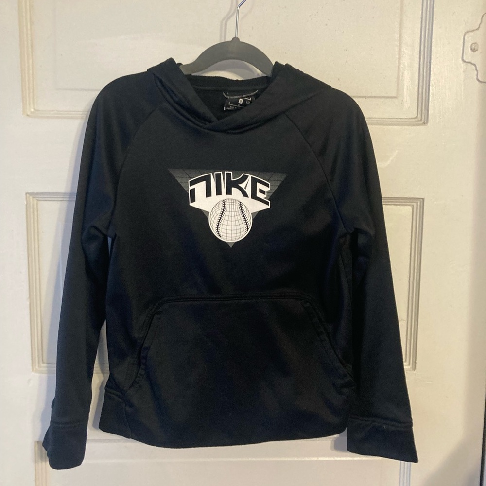 Nike Boys SZ 7 Dri-Fit Hoodie